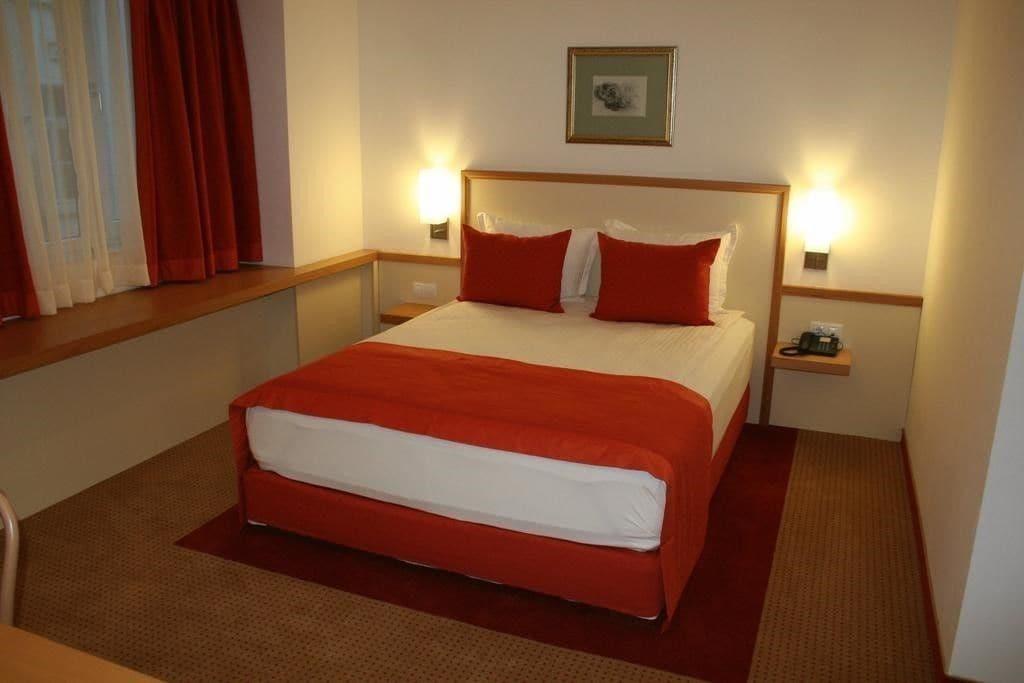 Arte Hotel 3*