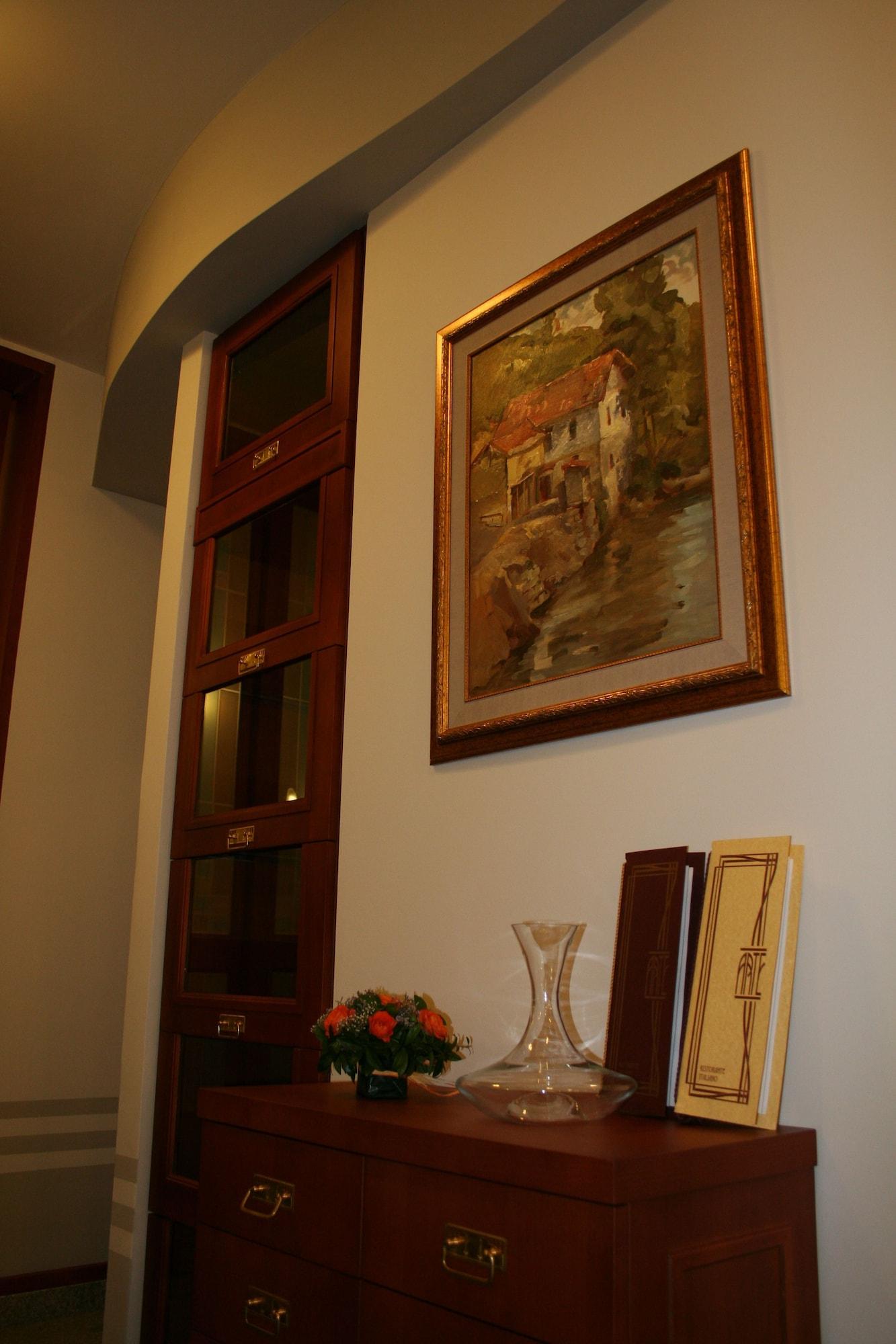Arte Hotel 3*