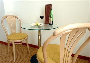 Arte Hotel 3*